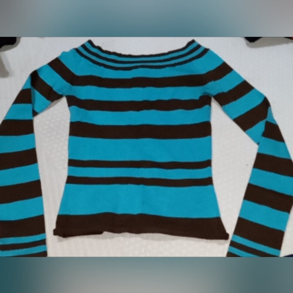 Overshoulder long sleeve